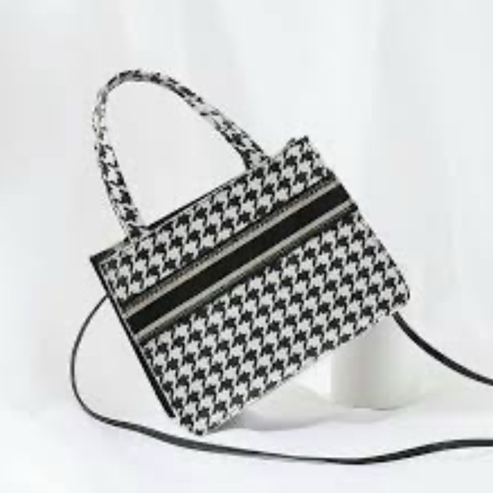 Houndstooth Pattern Square Mini Bag - image 3